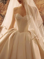 LILI DRESS