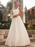 LEVENTE DRESS
