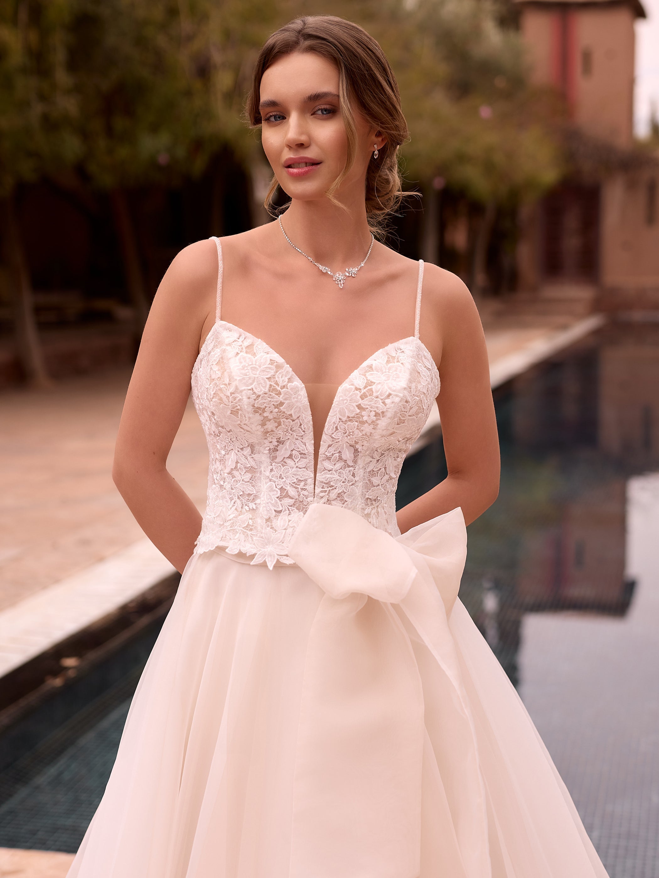 BRIDAL TOP E499