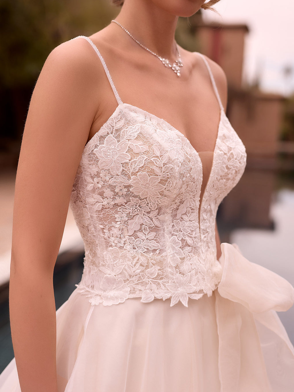BRIDAL TOP E499