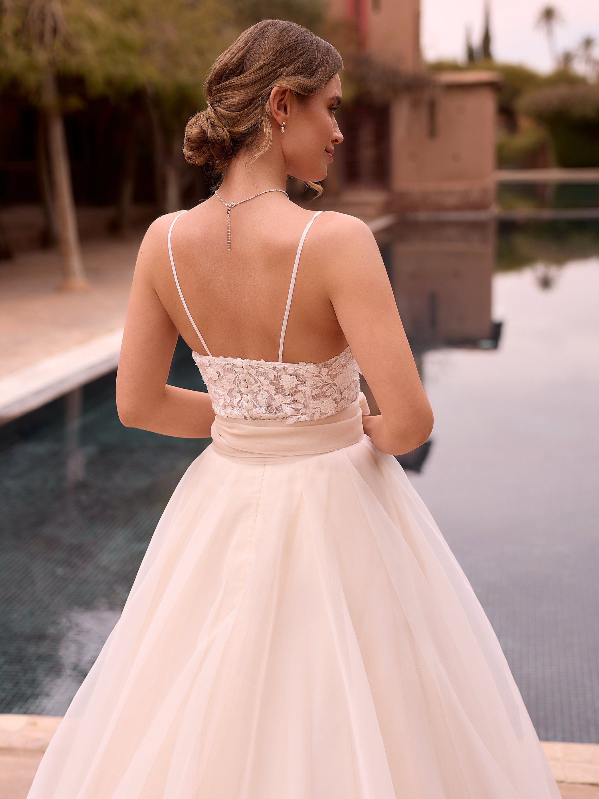 BRIDAL TOP E501