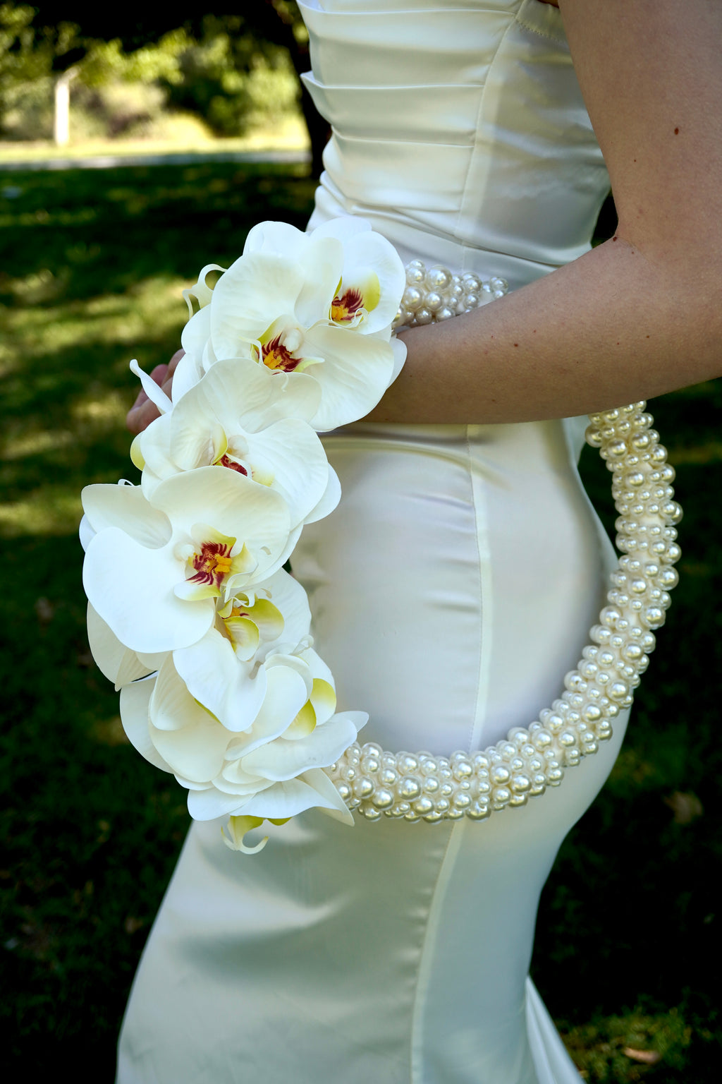 BRIDAL BOUQUET ORCHIDS