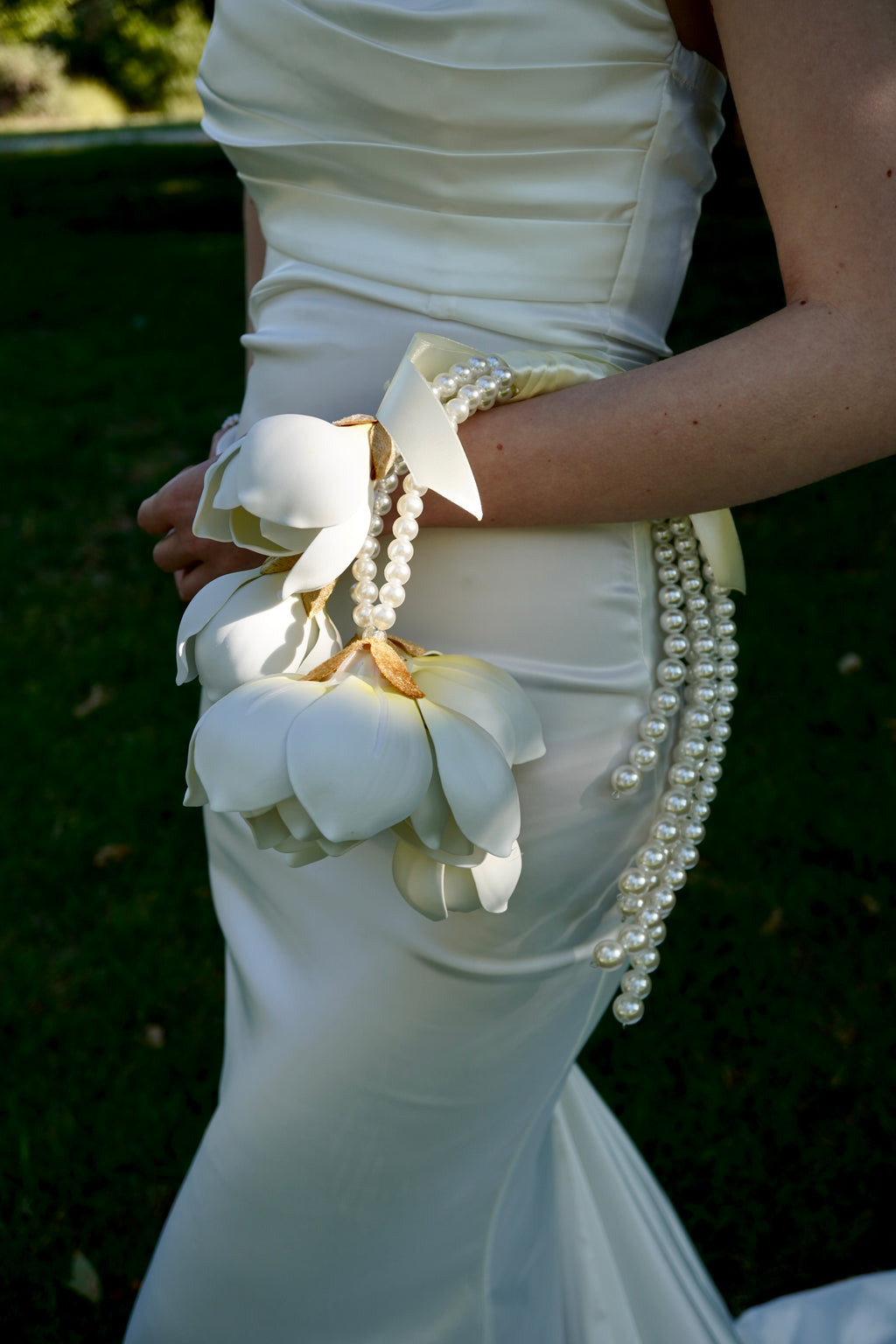 BRIDAL BOUQUET MAGNOLIA