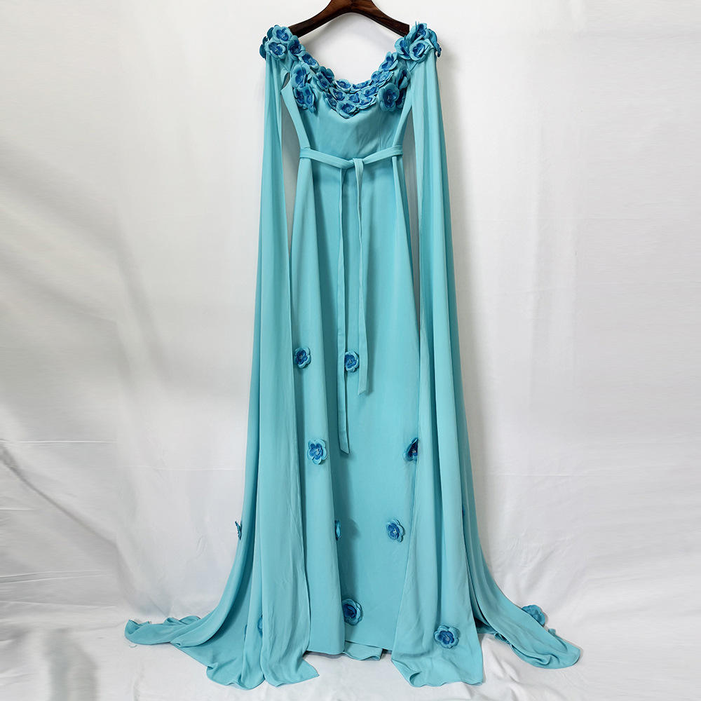 RIANA DRESS