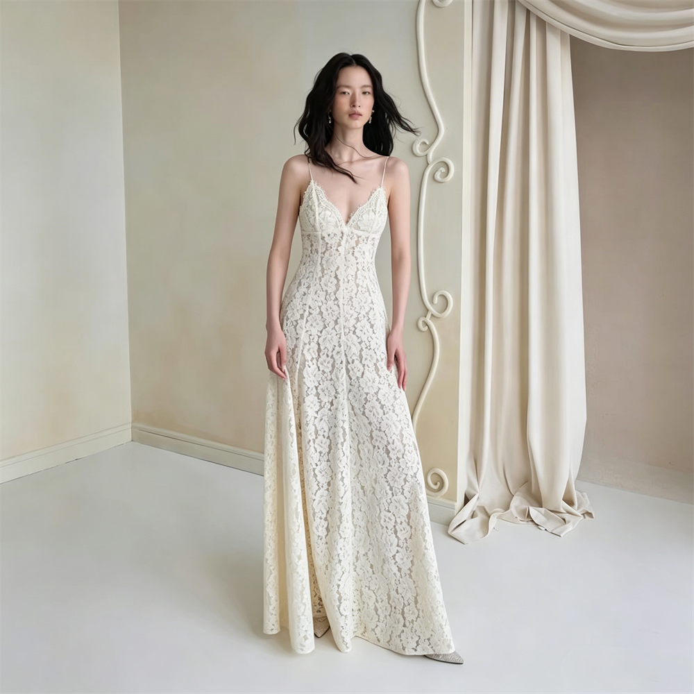 LILI DRESS