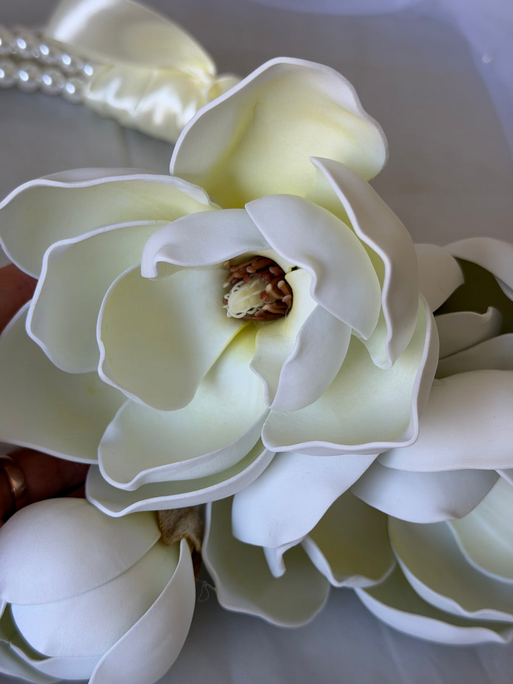 BRIDAL BOUQUET MAGNOLIA