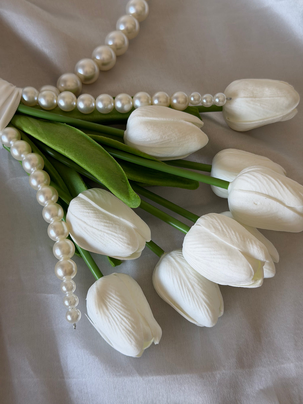 BRIDAL BOUQUET TULIP
