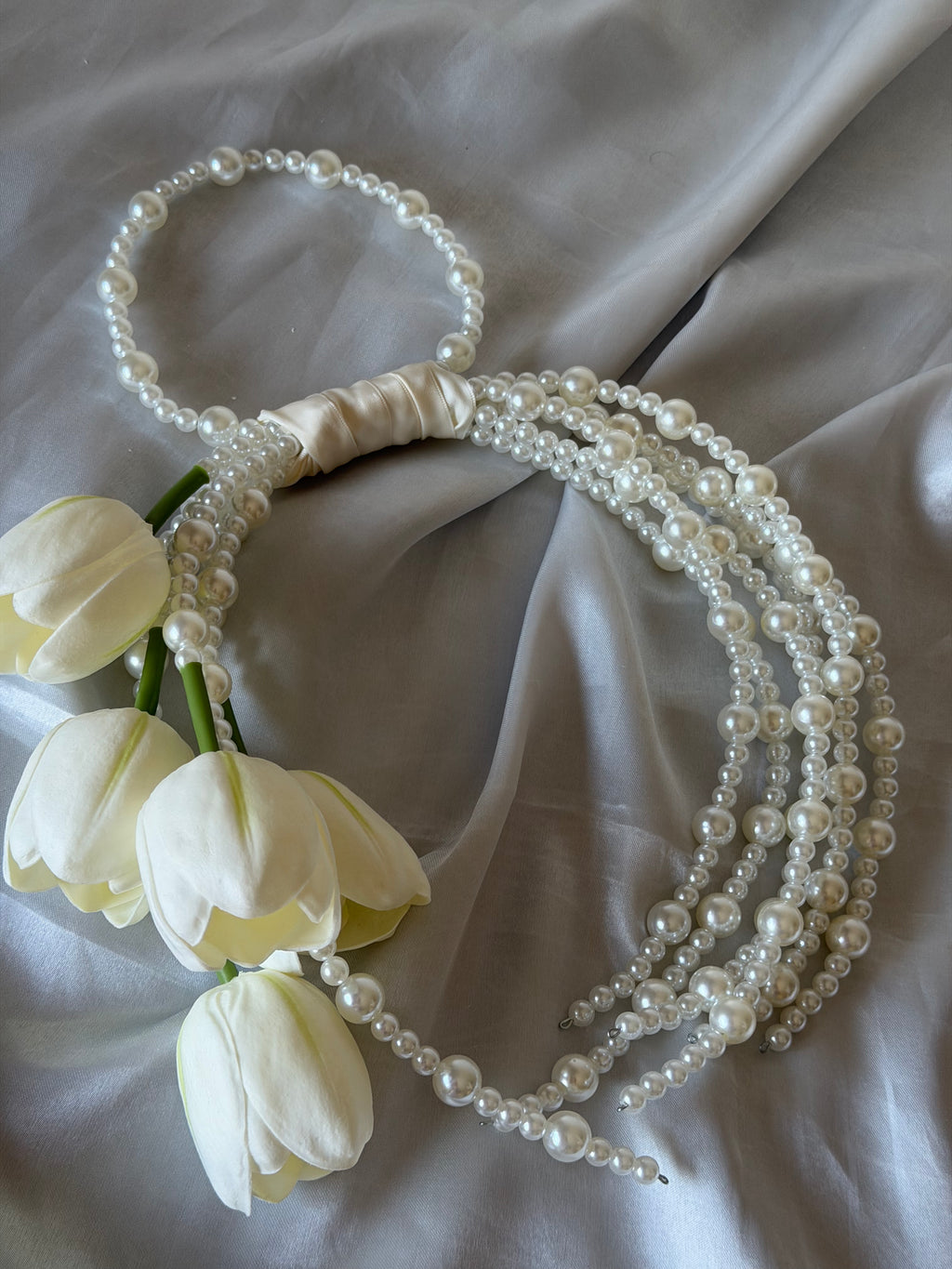 BRIDAL BOUQUET TULIP
