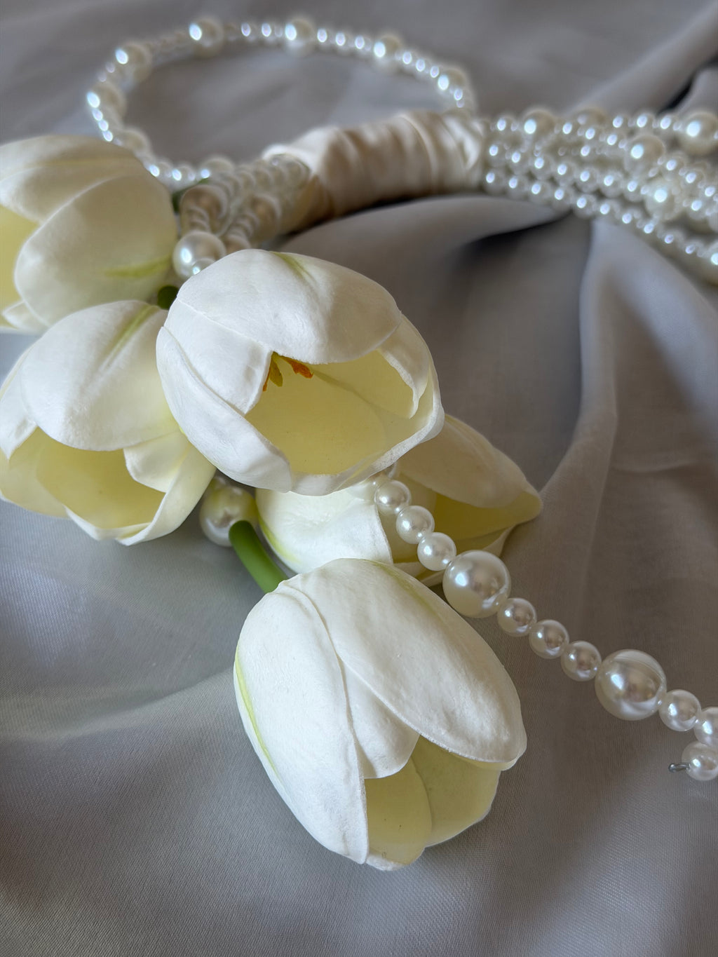BRIDAL BOUQUET TULIP