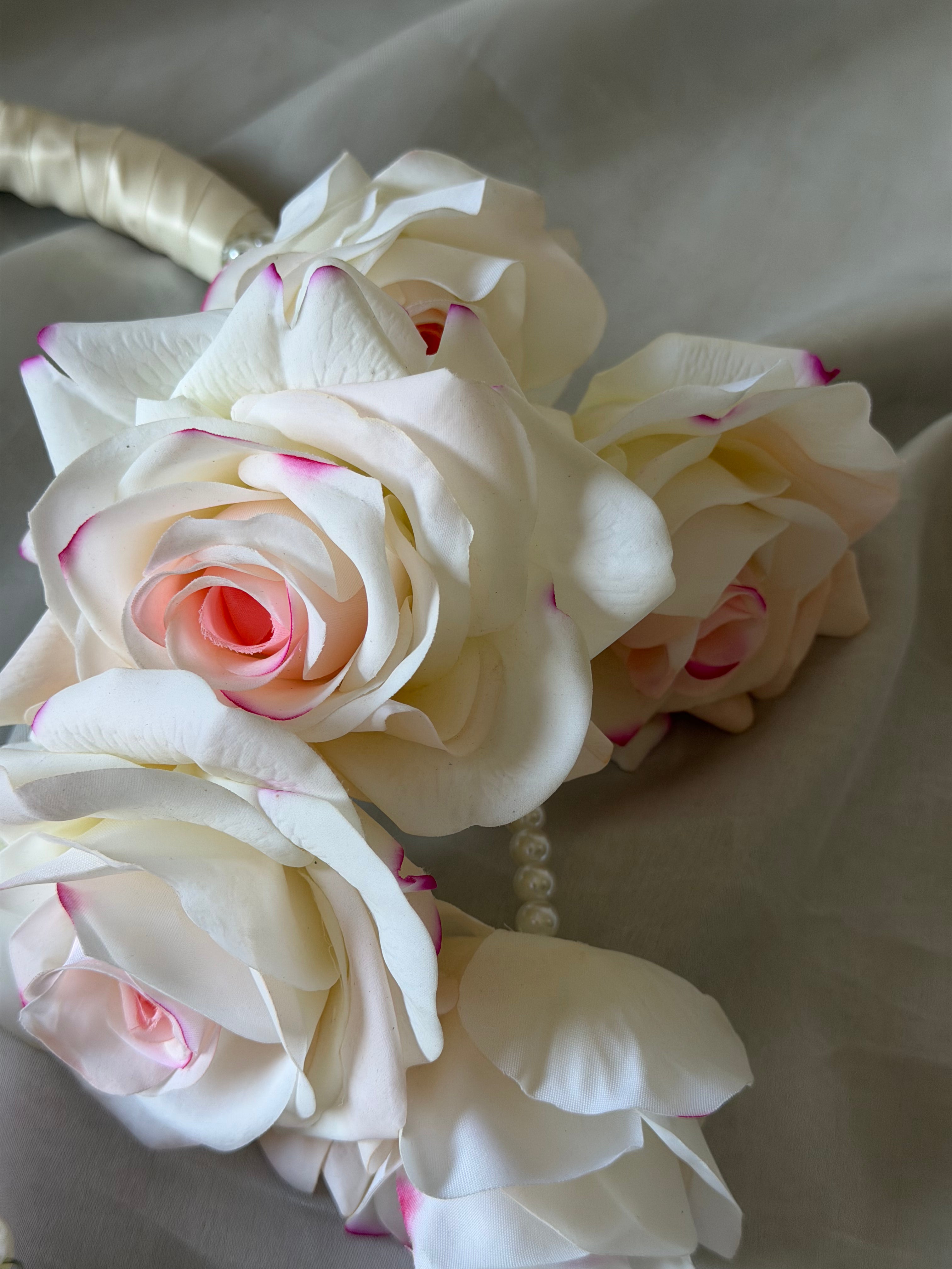 BRIDAL BOUQUET ROSE