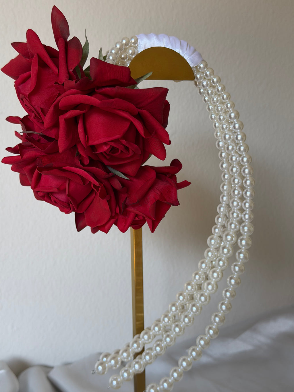 BRIDAL BOUQUET ROSE RED