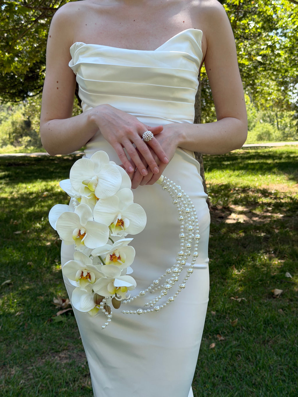 BRIDAL BOUQUET ORCHID