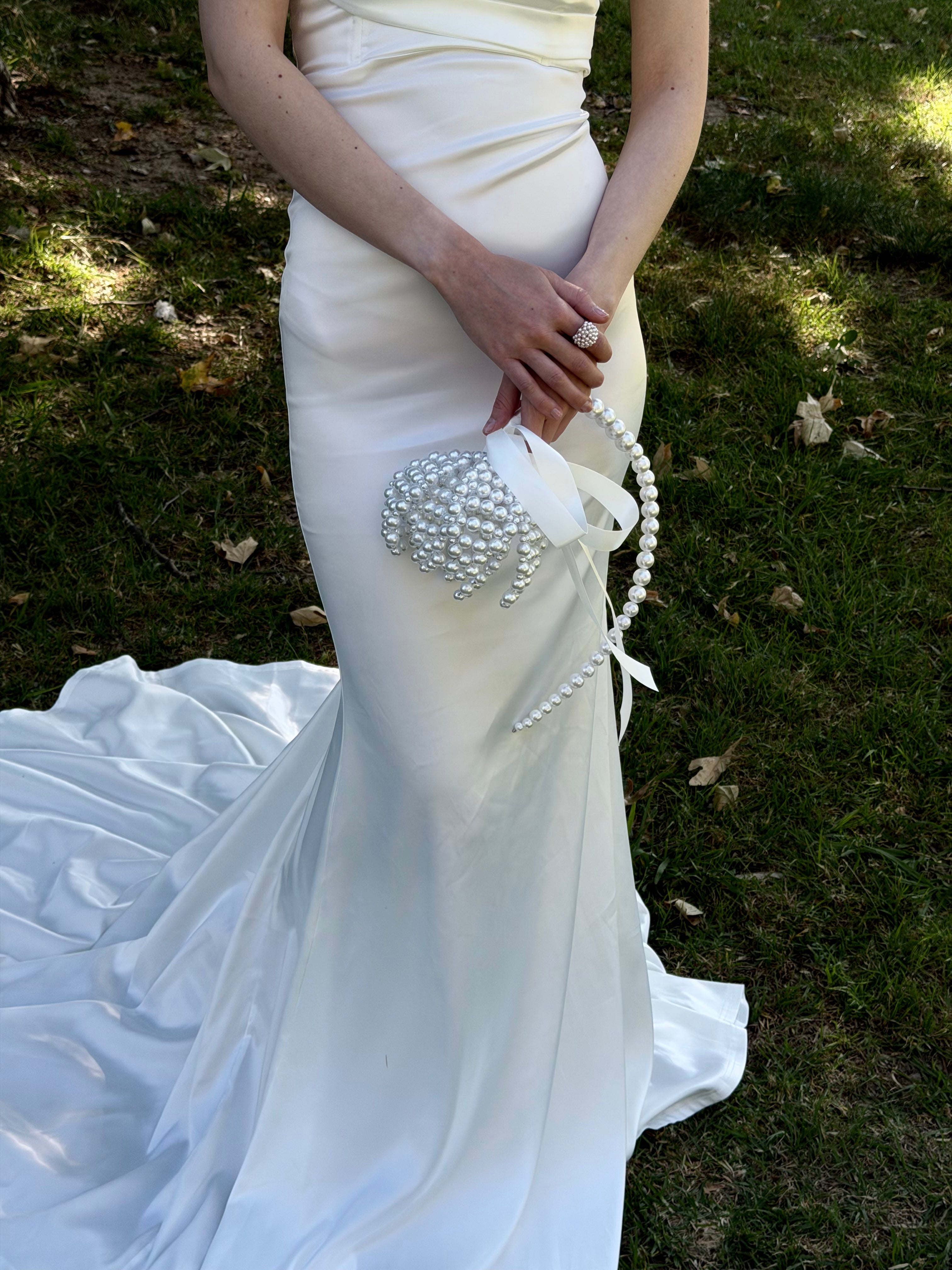 BRIDAL BOUQUET FLOWER PEARL