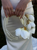 BRIDAL BOUQUET MAGNOLIA
