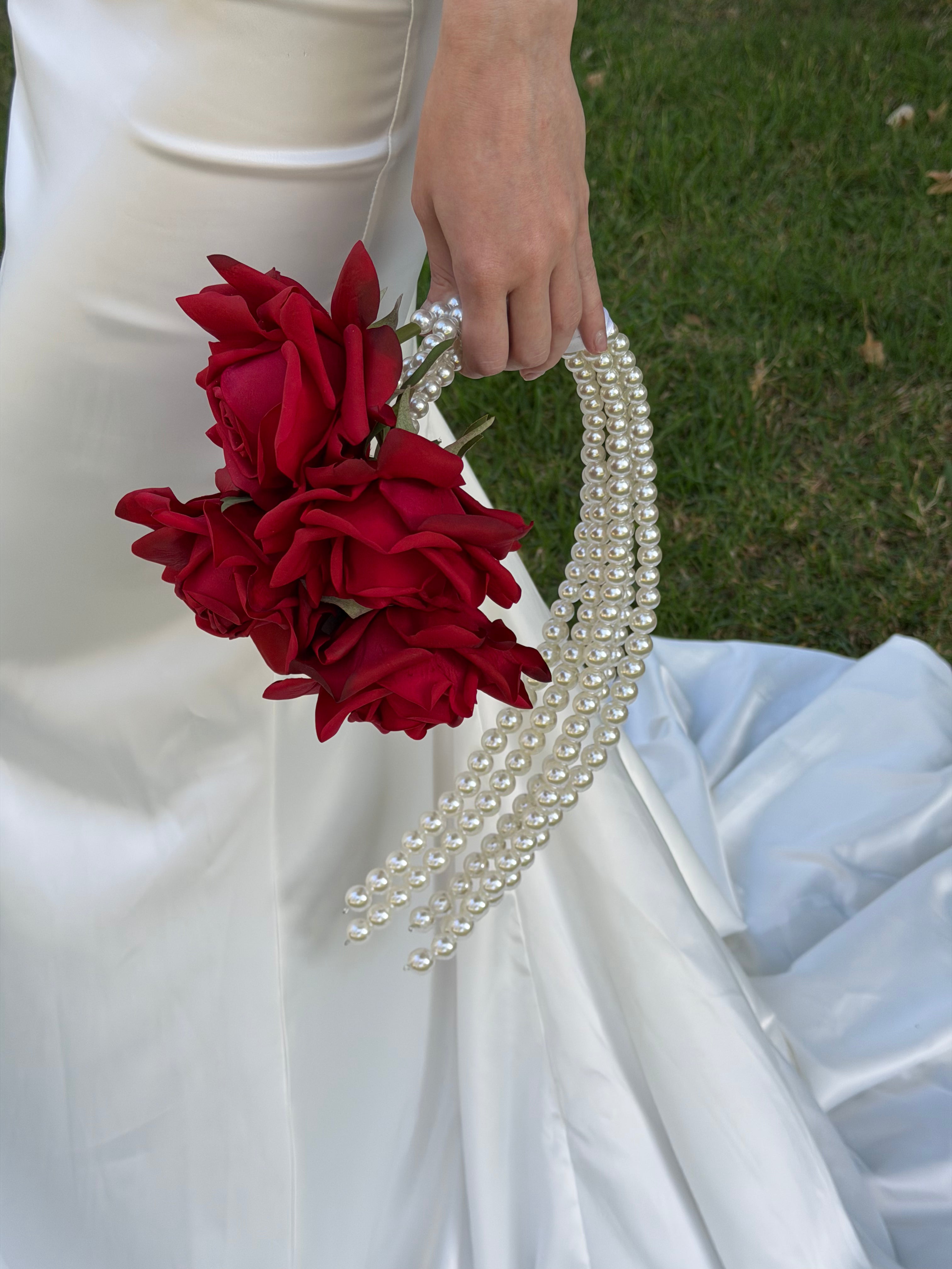 BRIDAL BOUQUET ROSE RED