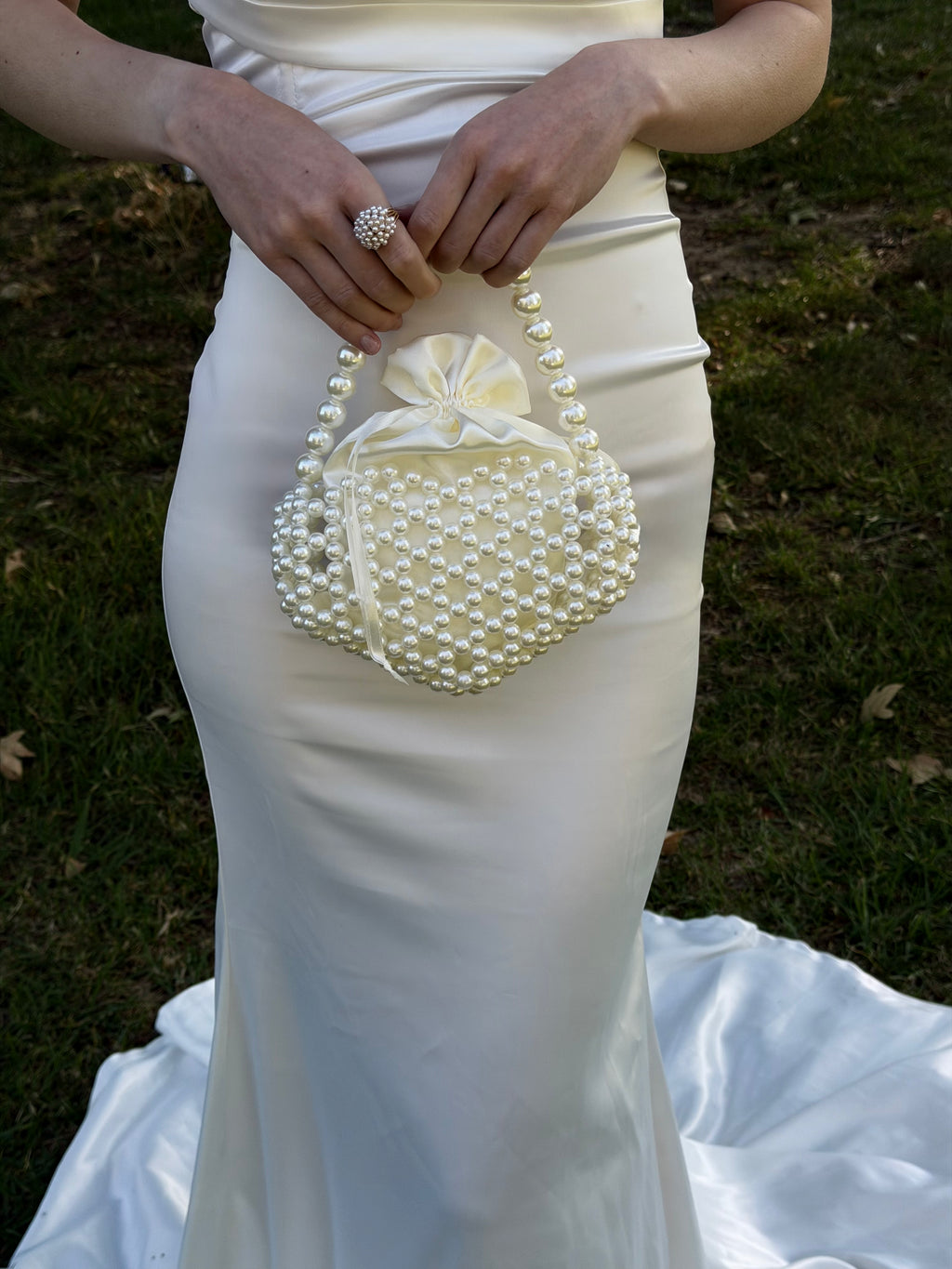 HEART-SHAPED BAG