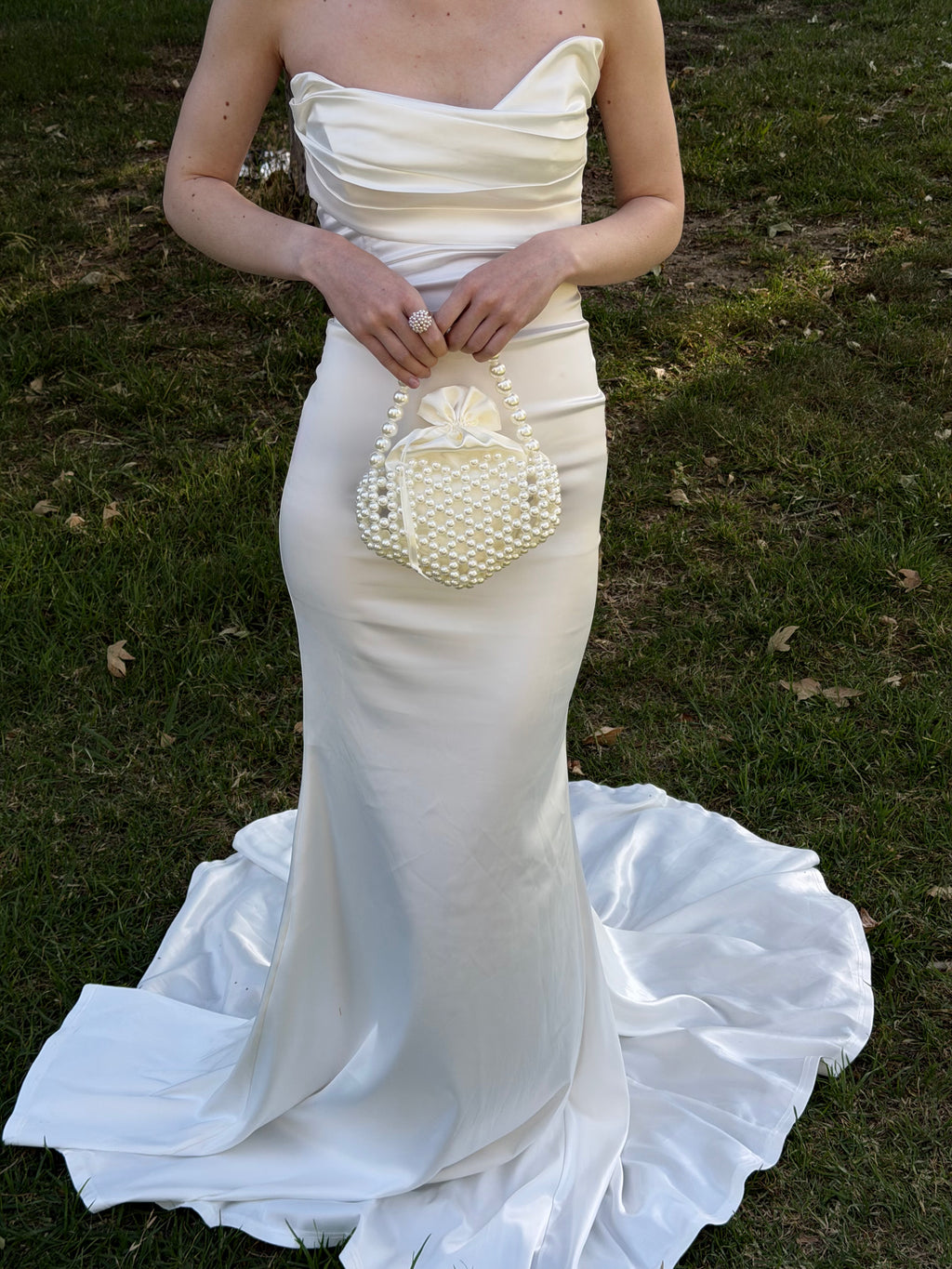 HEART-SHAPED BAG