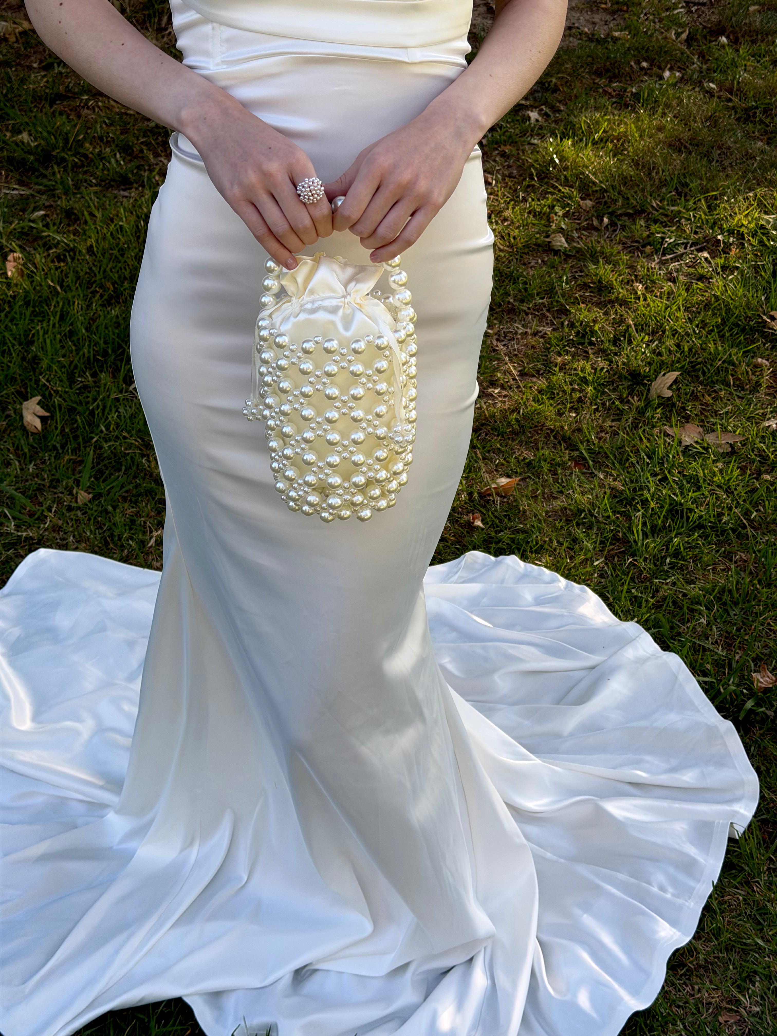 CYLINDRICAL BAG