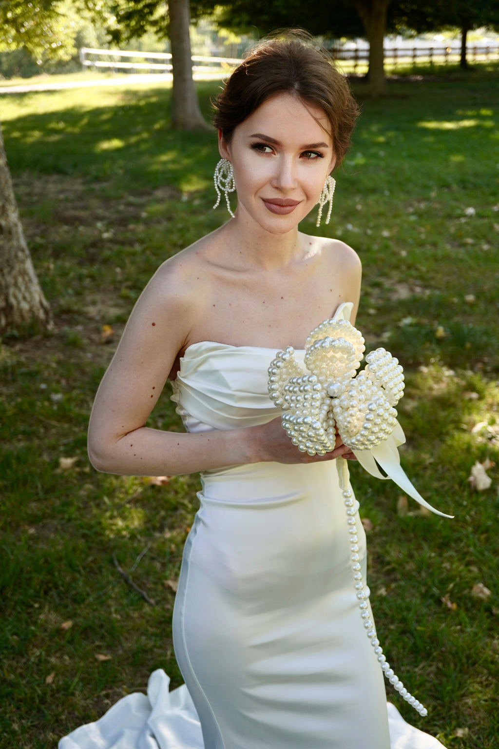 BRIDAL BOUQUET PEARL LARGE