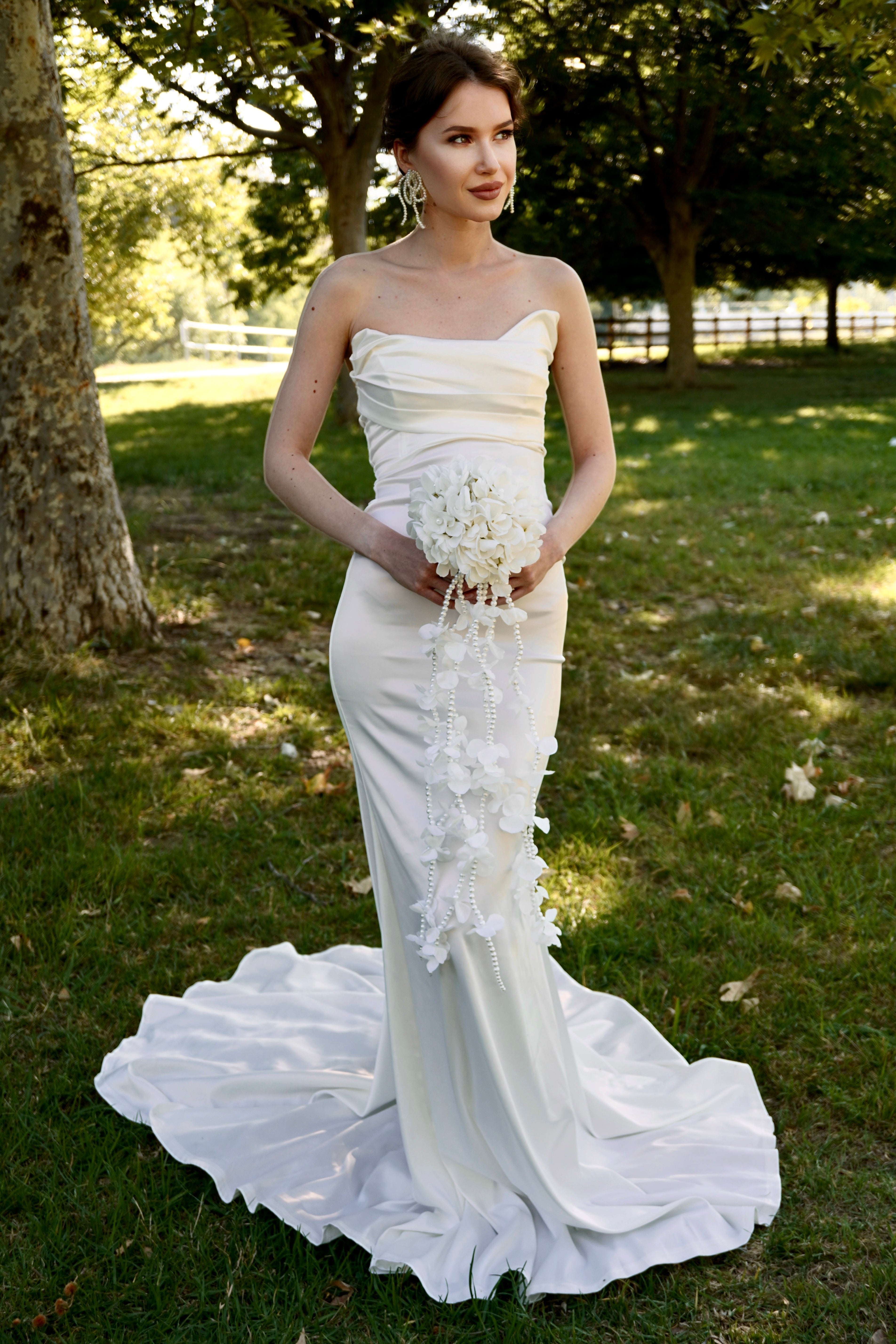 BRIDAL BOUQUET HYDRANGEA