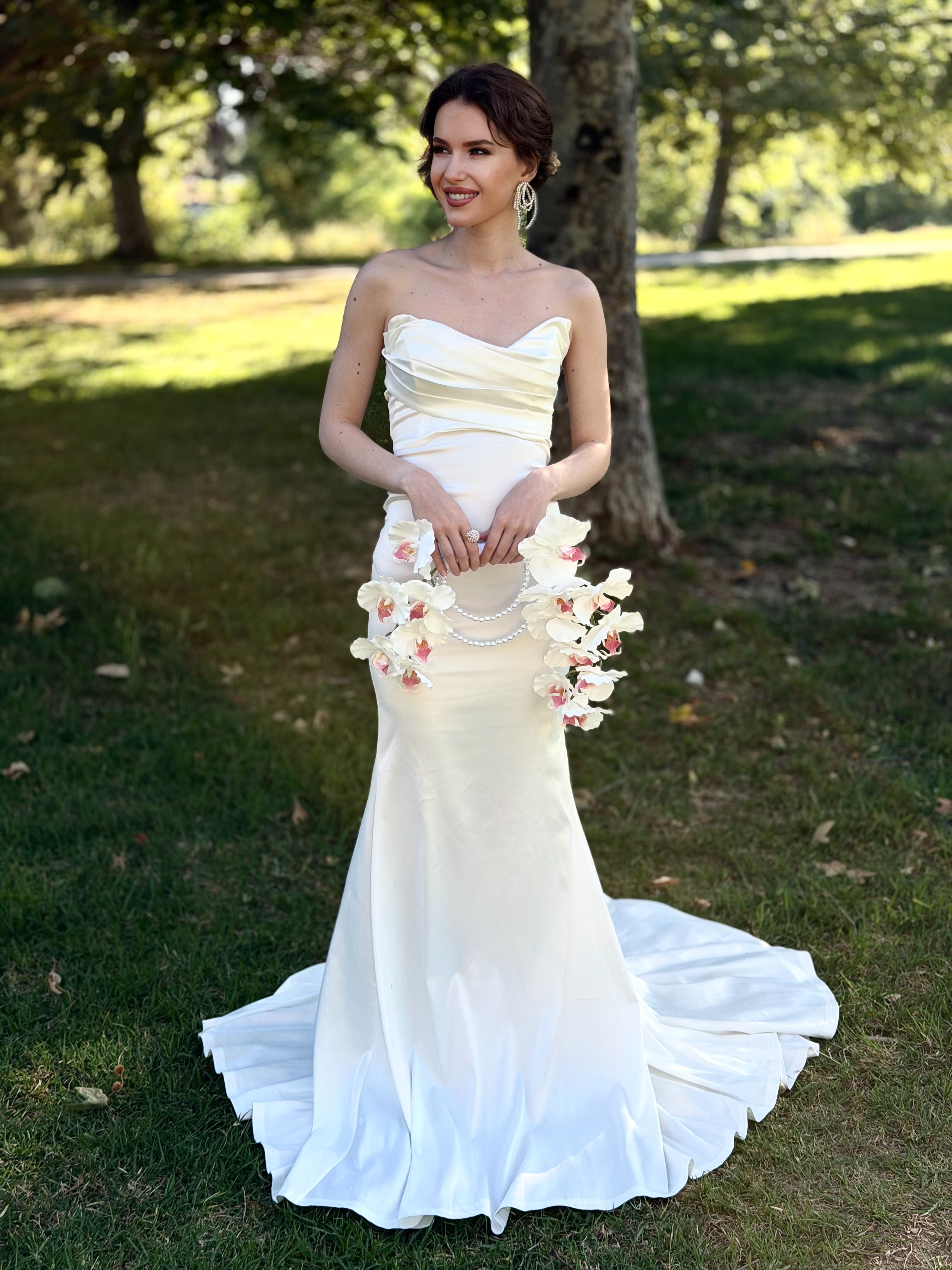 BRIDAL BOUQUET ORCHID