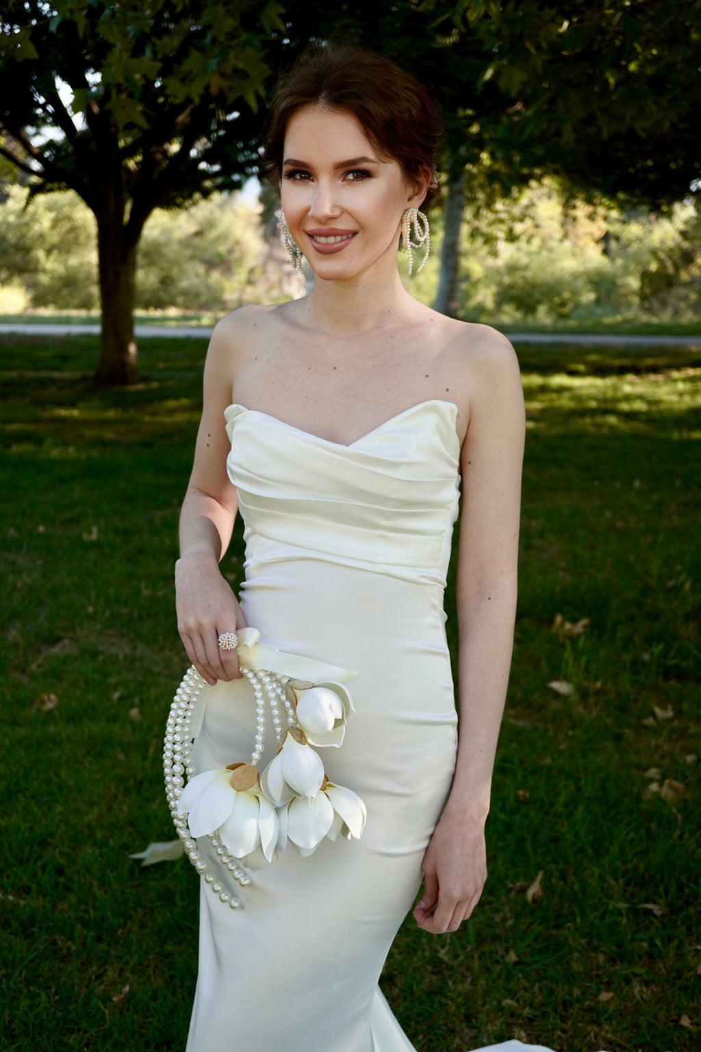 BRIDAL BOUQUET MAGNOLIA