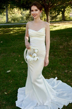 BRIDAL BOUQUET MAGNOLIA