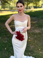 BRIDAL BOUQUET ROSE RED