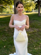 TRAPEZOID-SHAPED BAG