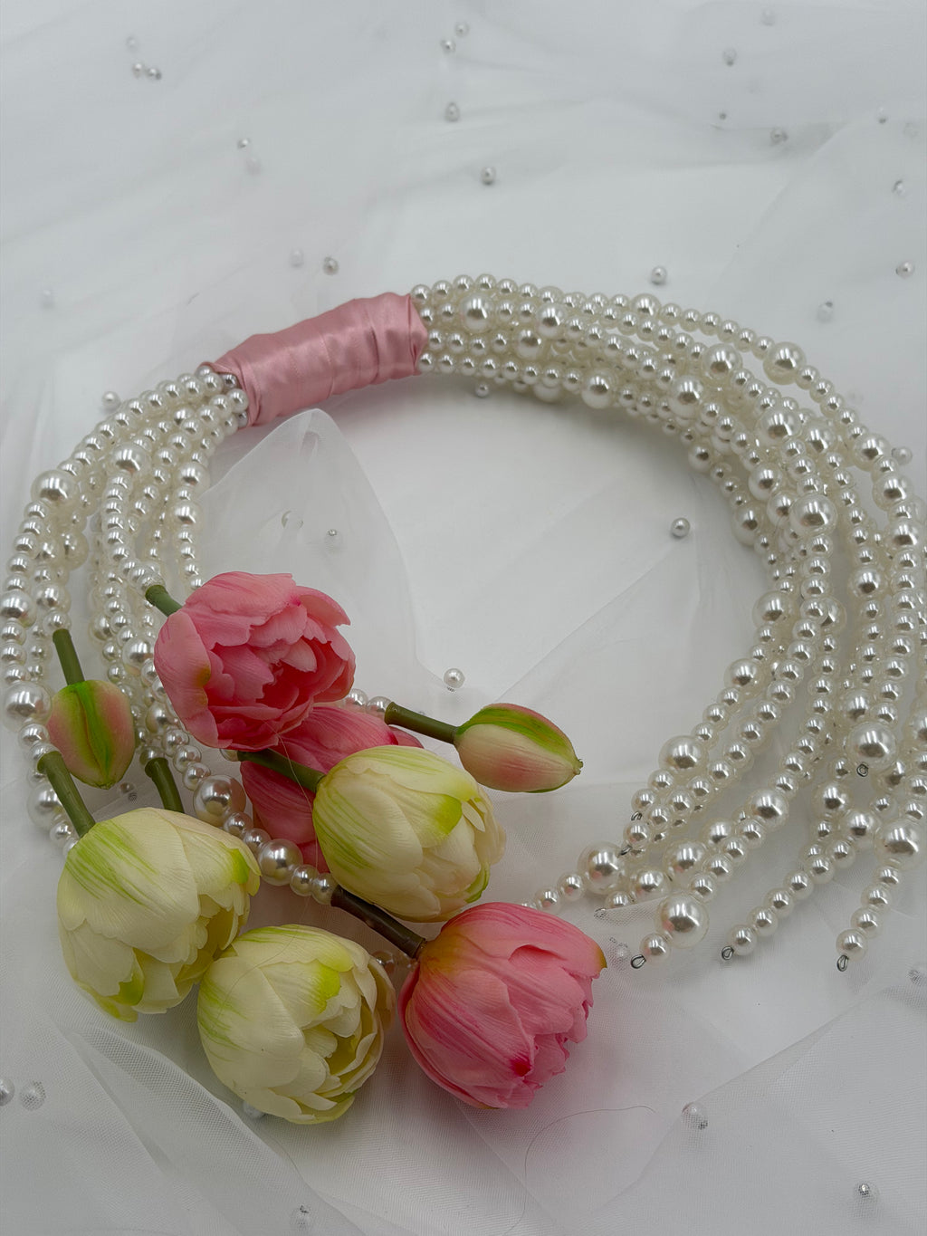 BRIDAL BOUQUET TULIPS