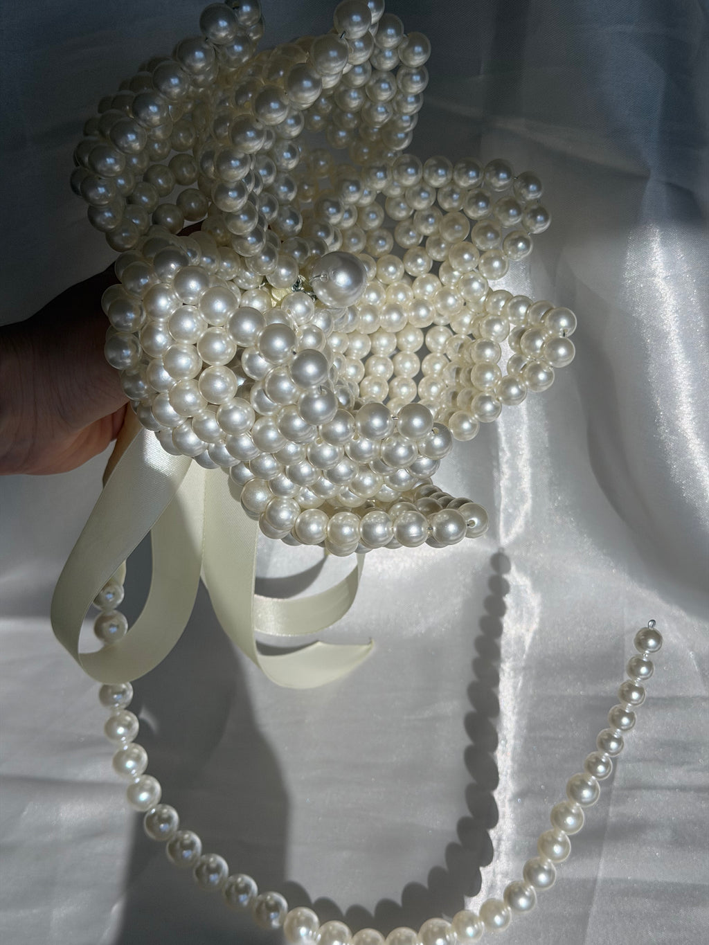 BRIDAL BOUQUET PEARL LARGE