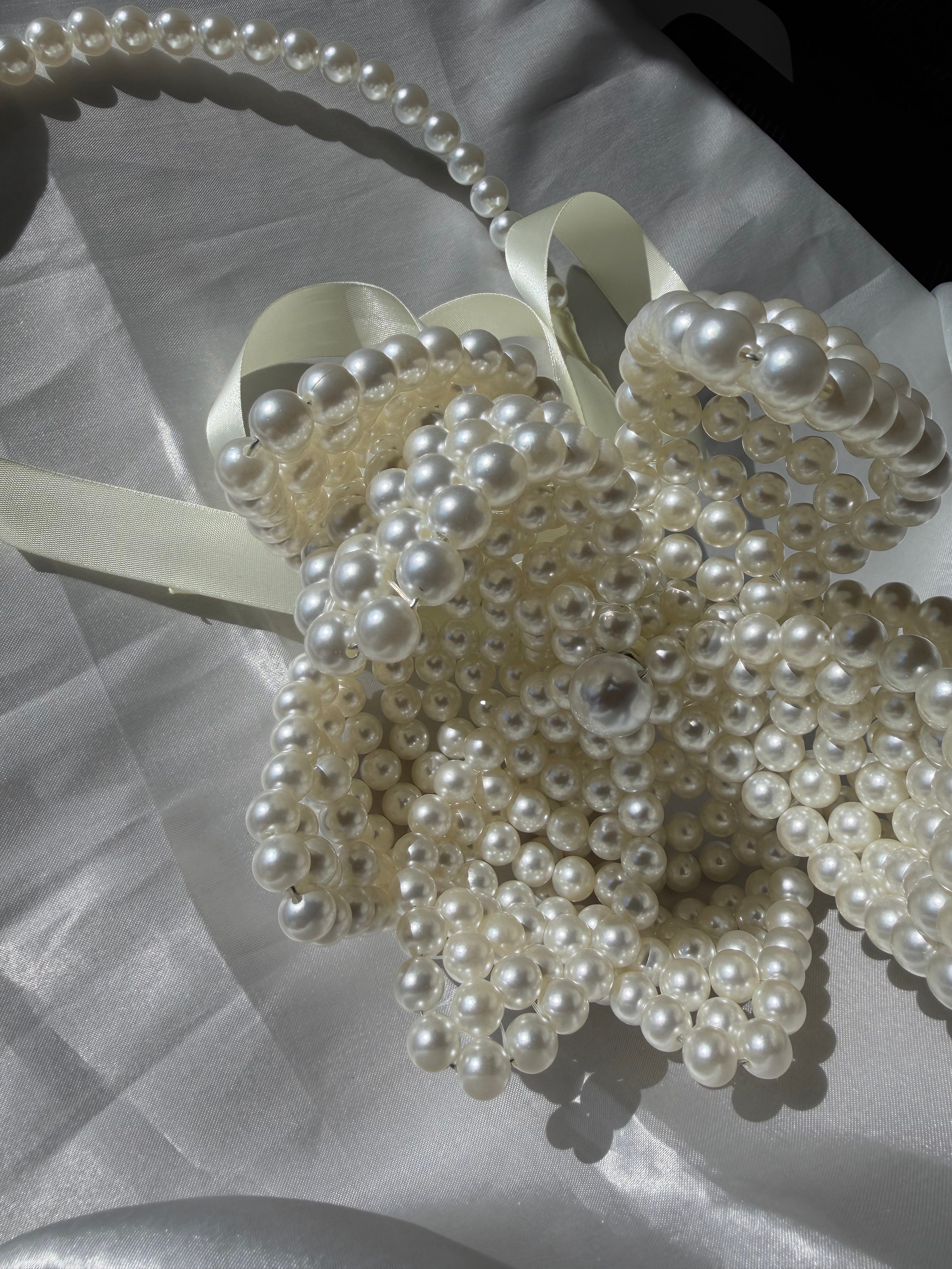 BRIDAL BOUQUET PEARL LARGE