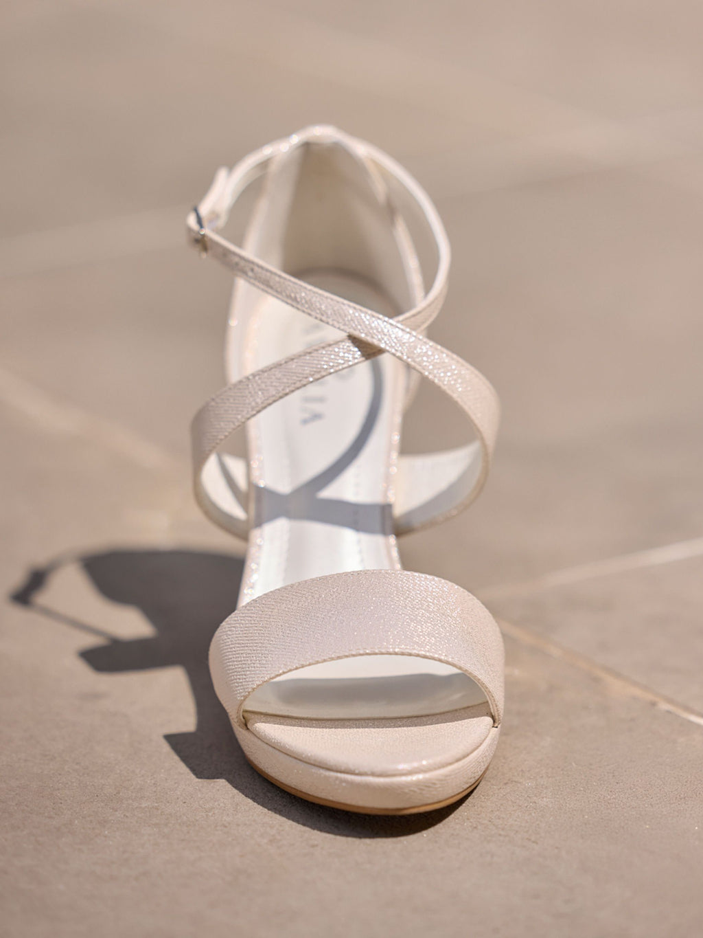 STORM SHOES