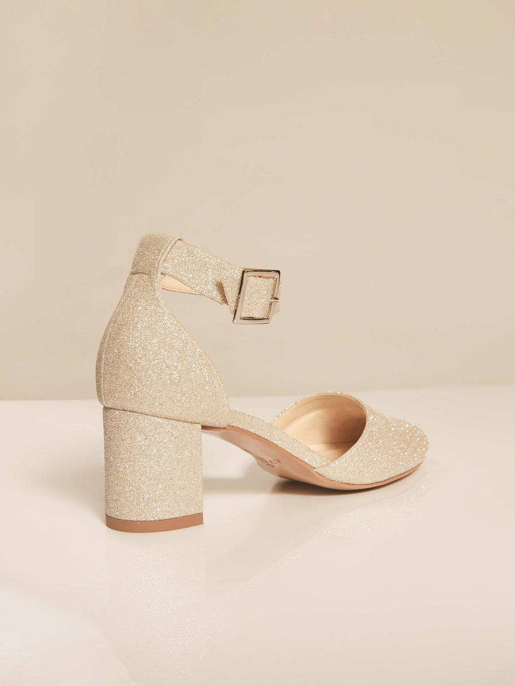 VERA SHOES
