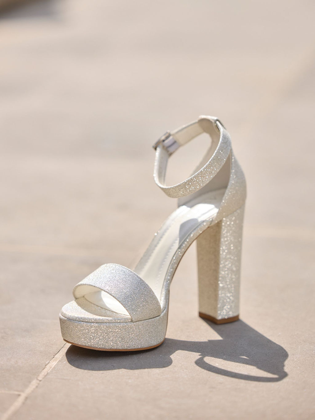 VIVA SHOES
