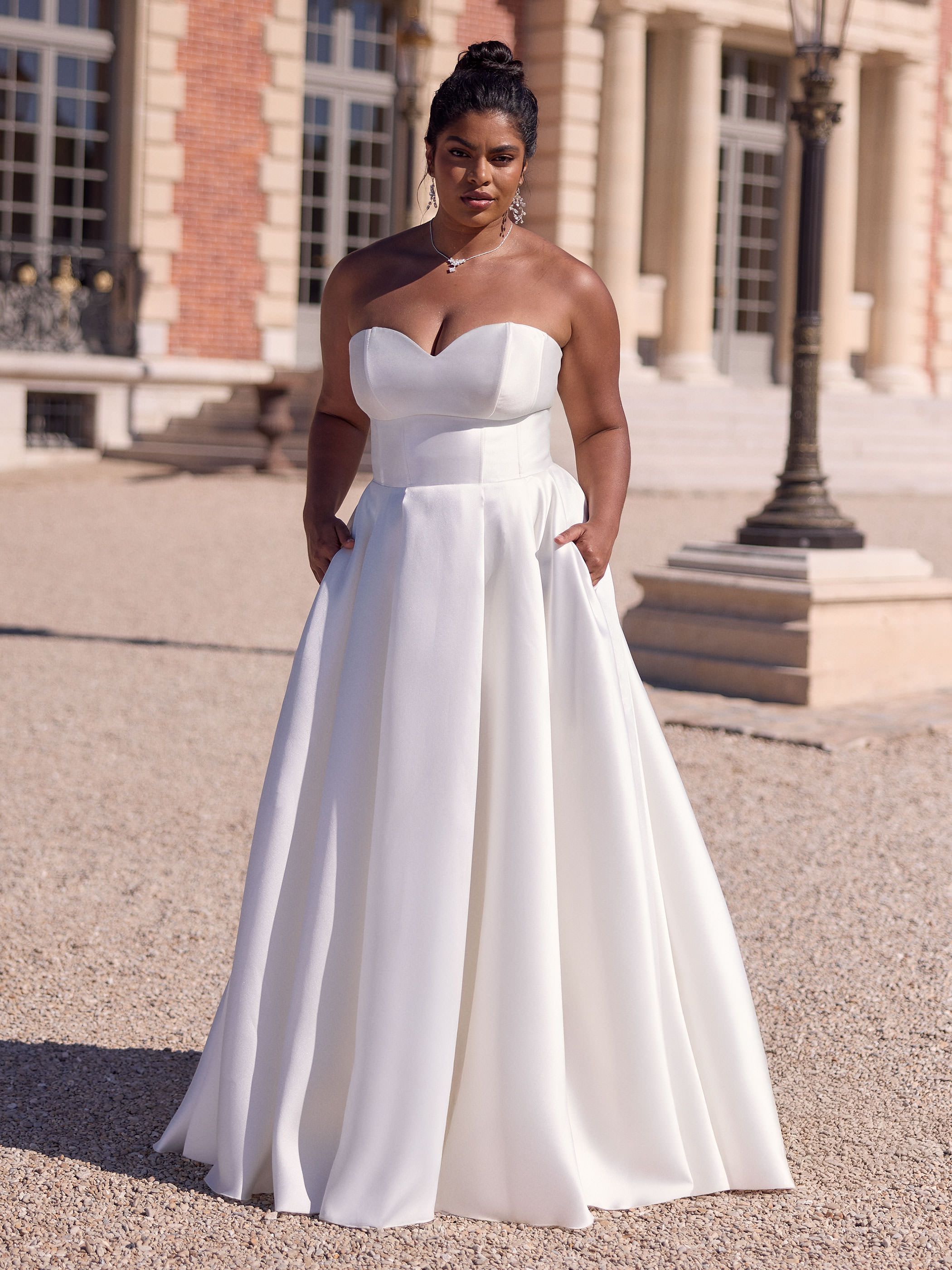 DARIA PLUS SIZE DRESS