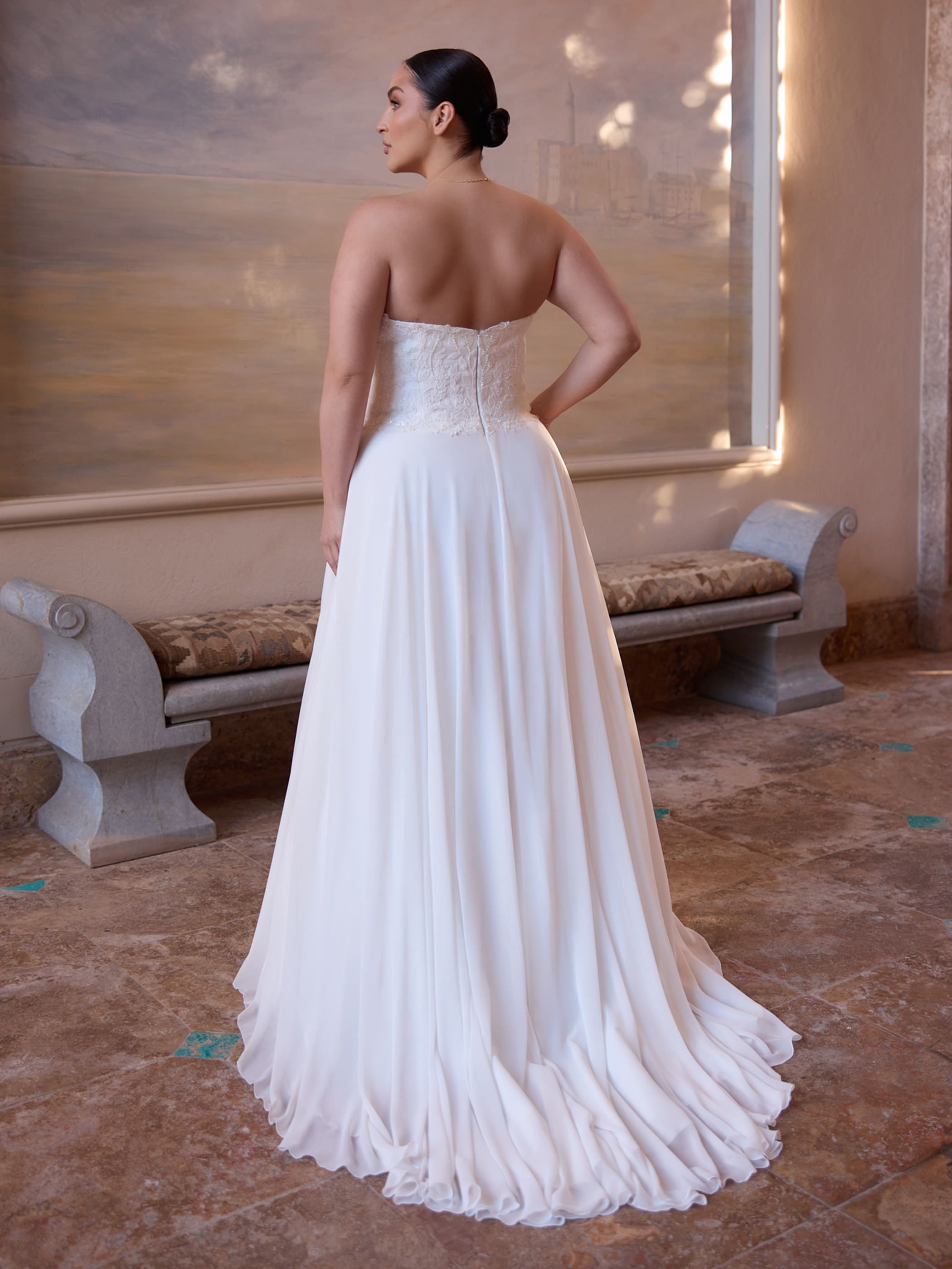 LUCIANA PLUS SIZE DRESS