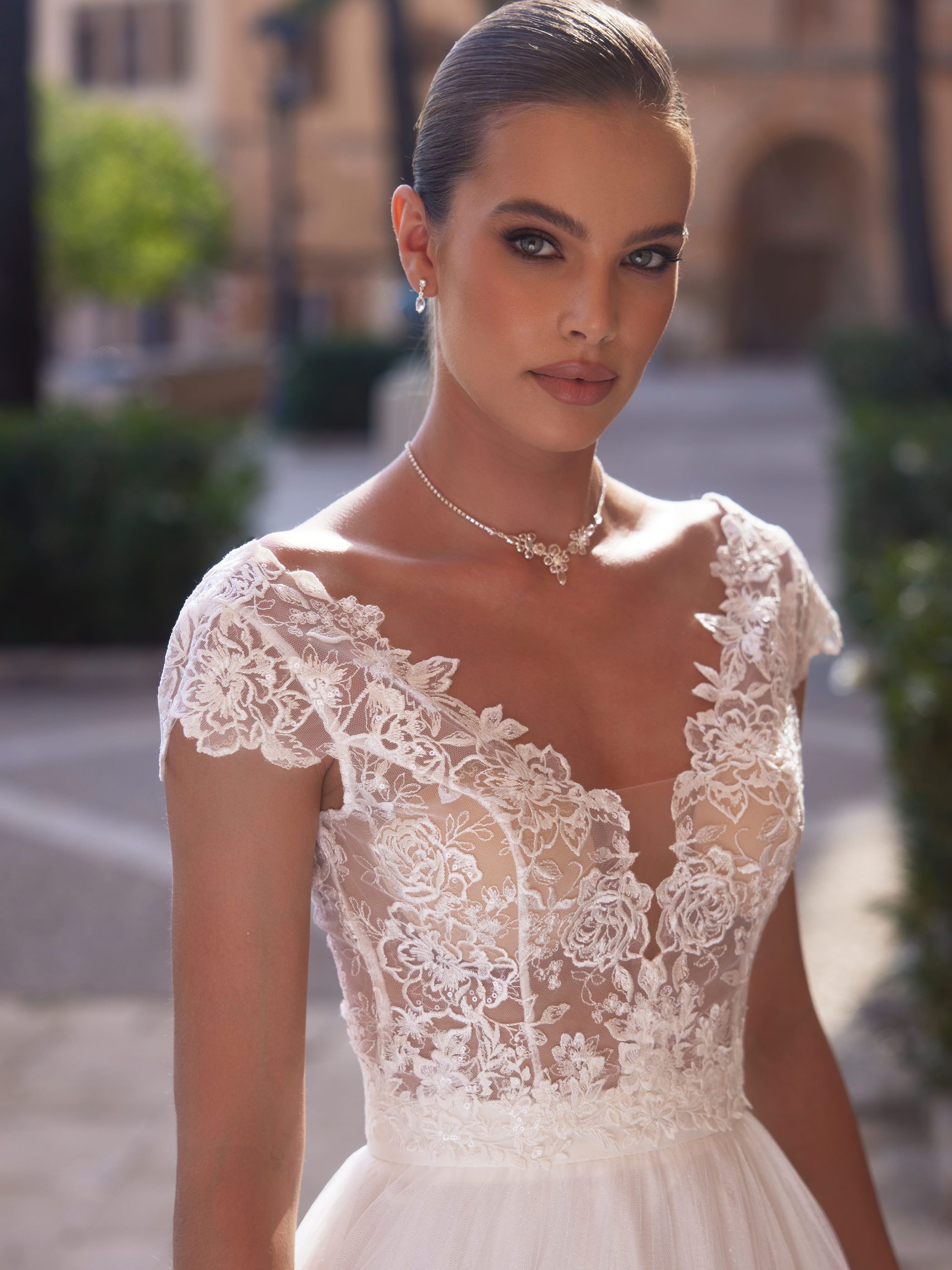 BRIDAL TOP E454