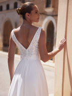 BRIDAL TOP E465