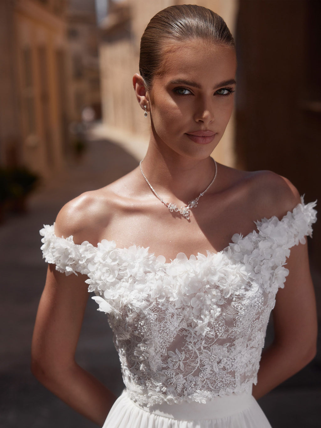 BRIDAL TOP E486