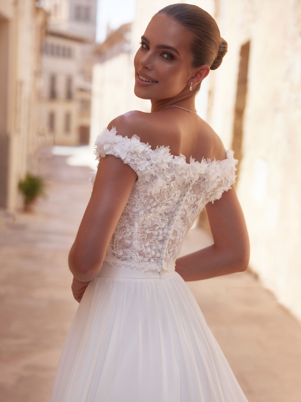 BRIDAL TOP E486