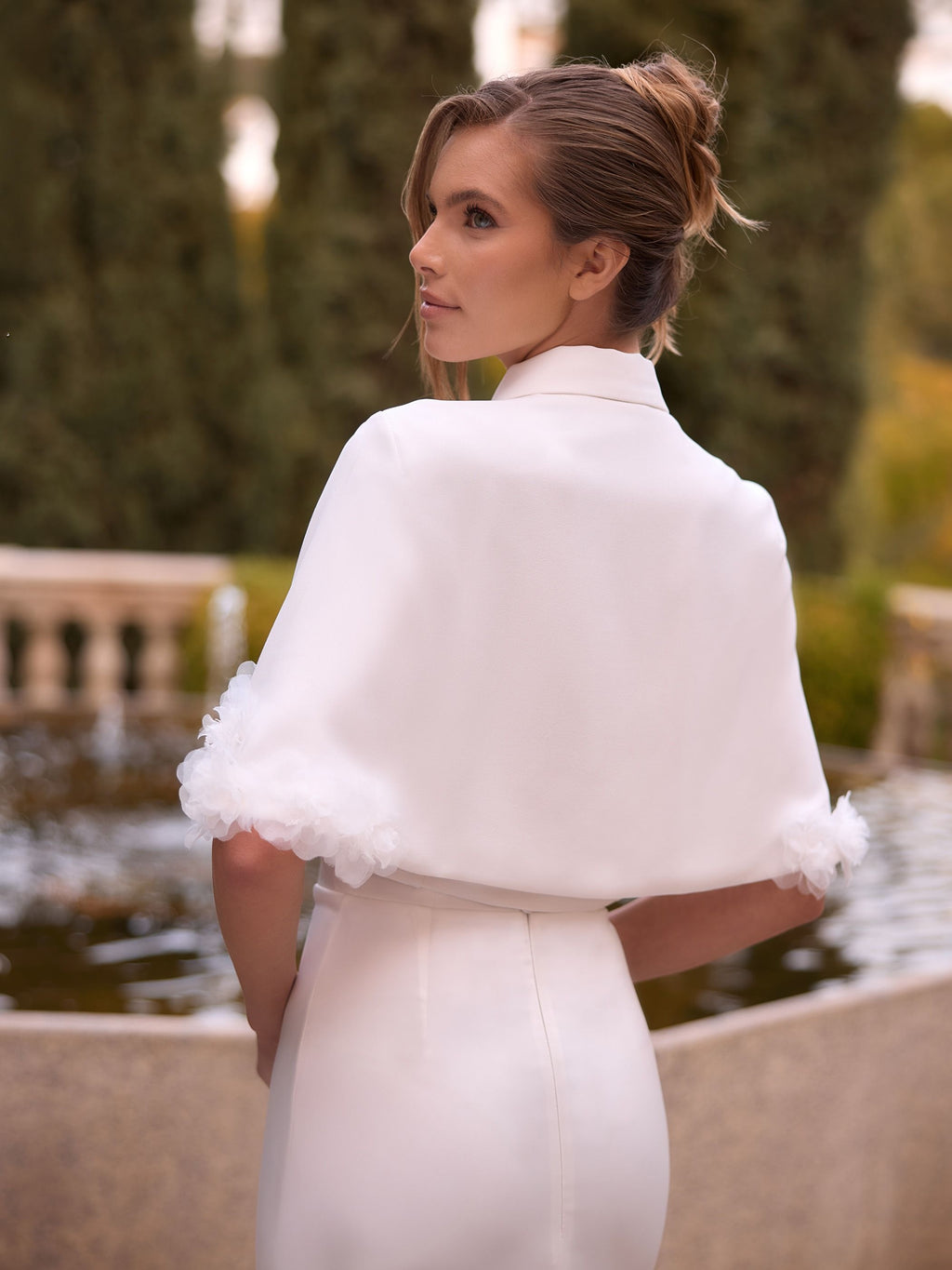 BRIDAL JACKET E543
