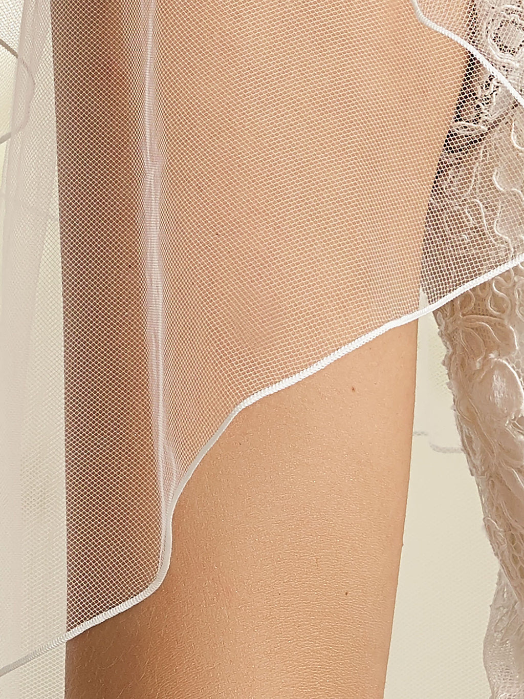 CORDED EDGE VEIL S143