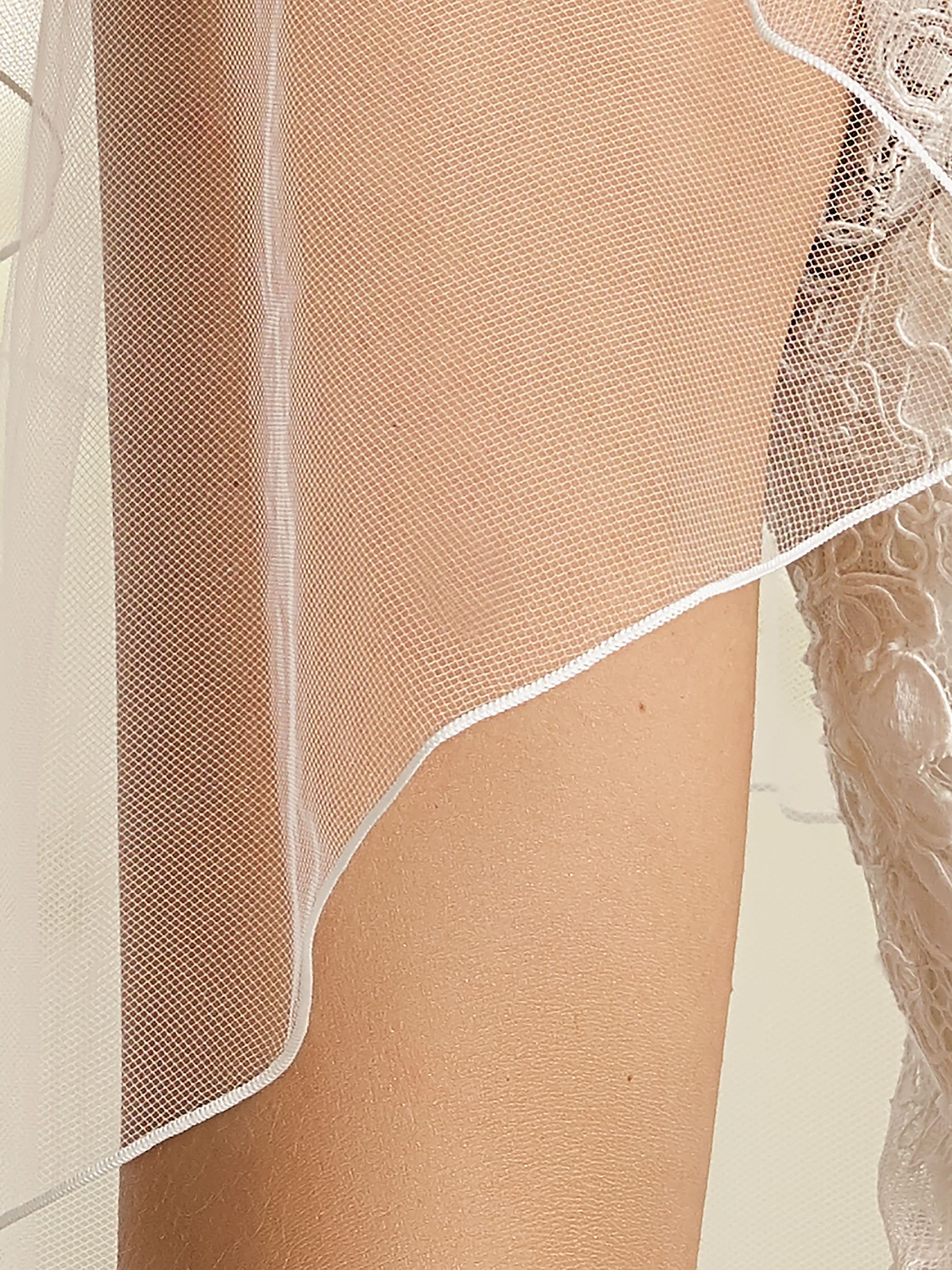 CORDED EDGE VEIL S212