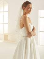 GLASS BEADED EDGE VEIL S312