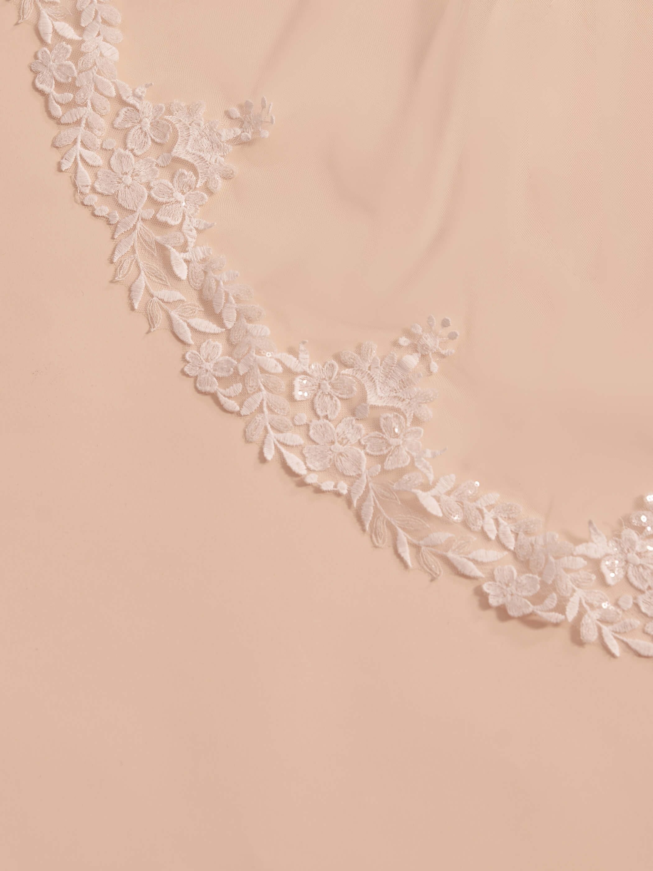 LACE EDGE VEIL S407