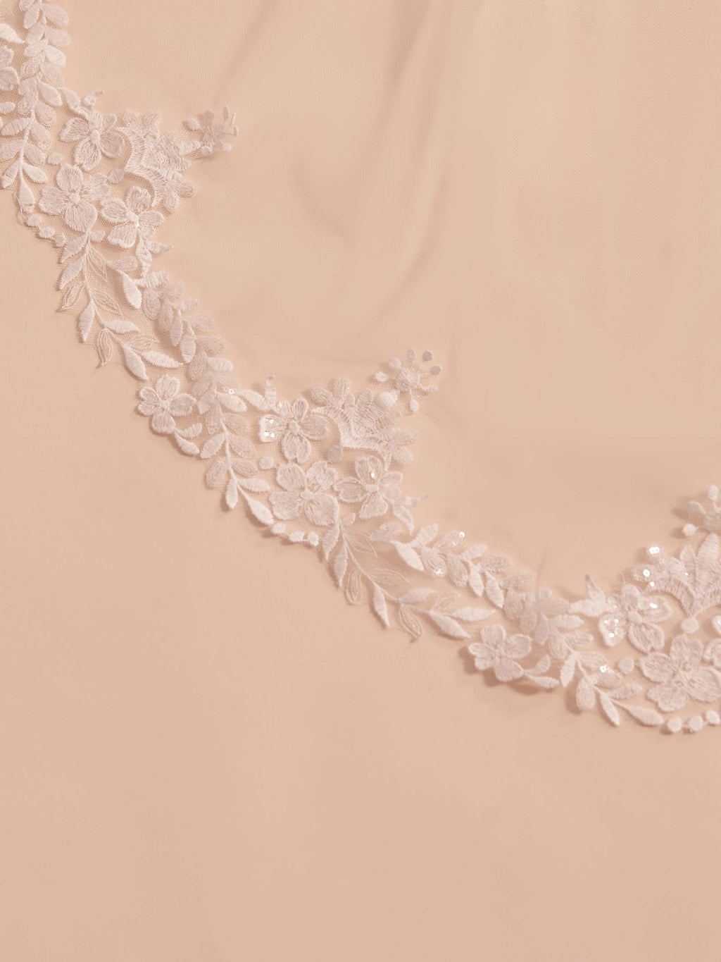 LACE EDGE VEIL S412