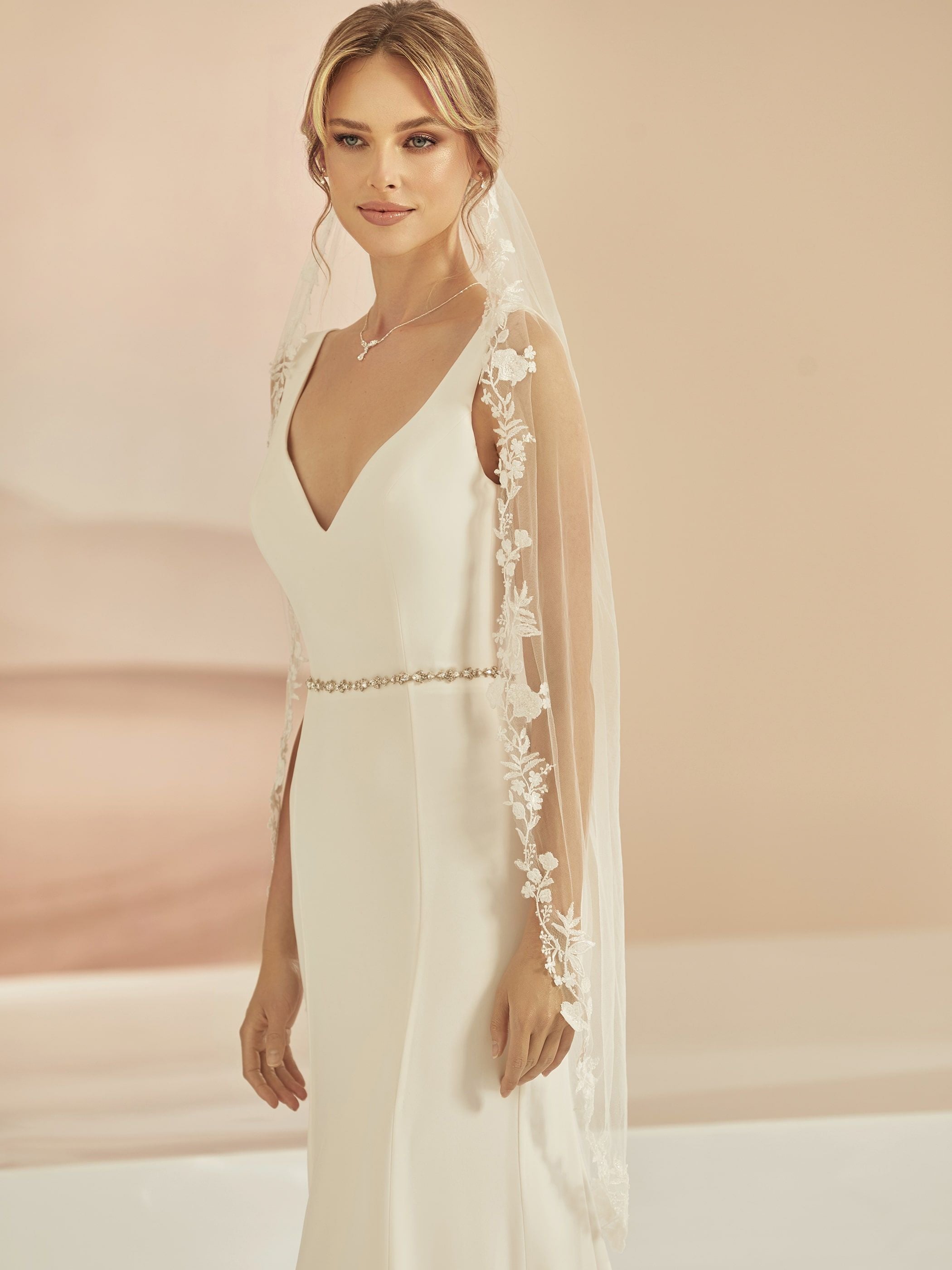 LACE EDGE VEIL S413
