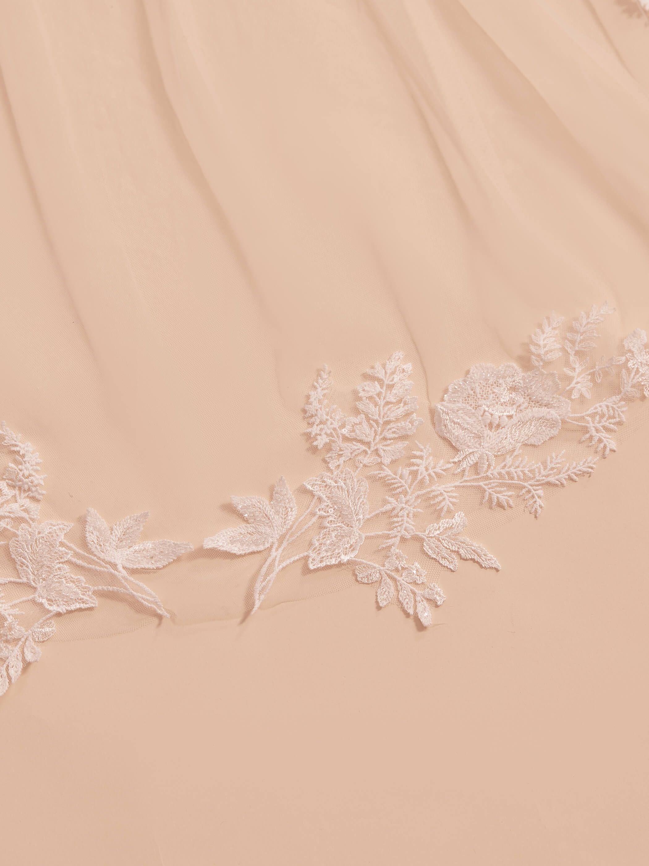LACE EDGE VEIL S416