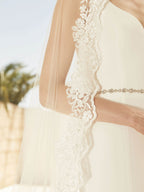 LACE EDGED VEIL S424